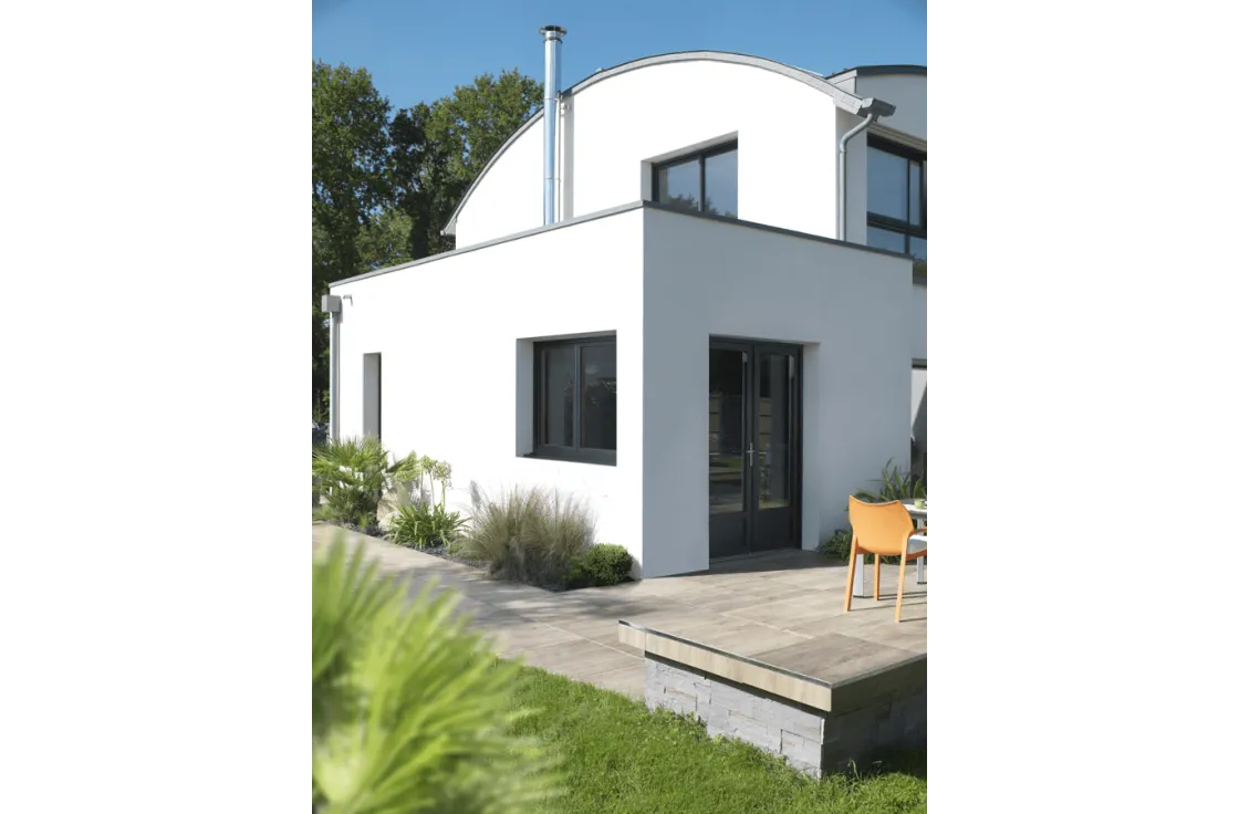 Porte fenêtre PVC gris anthracite moderne