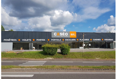 Magasin de menuiseries extérieures et intérieures sur-mesure à Angoulême